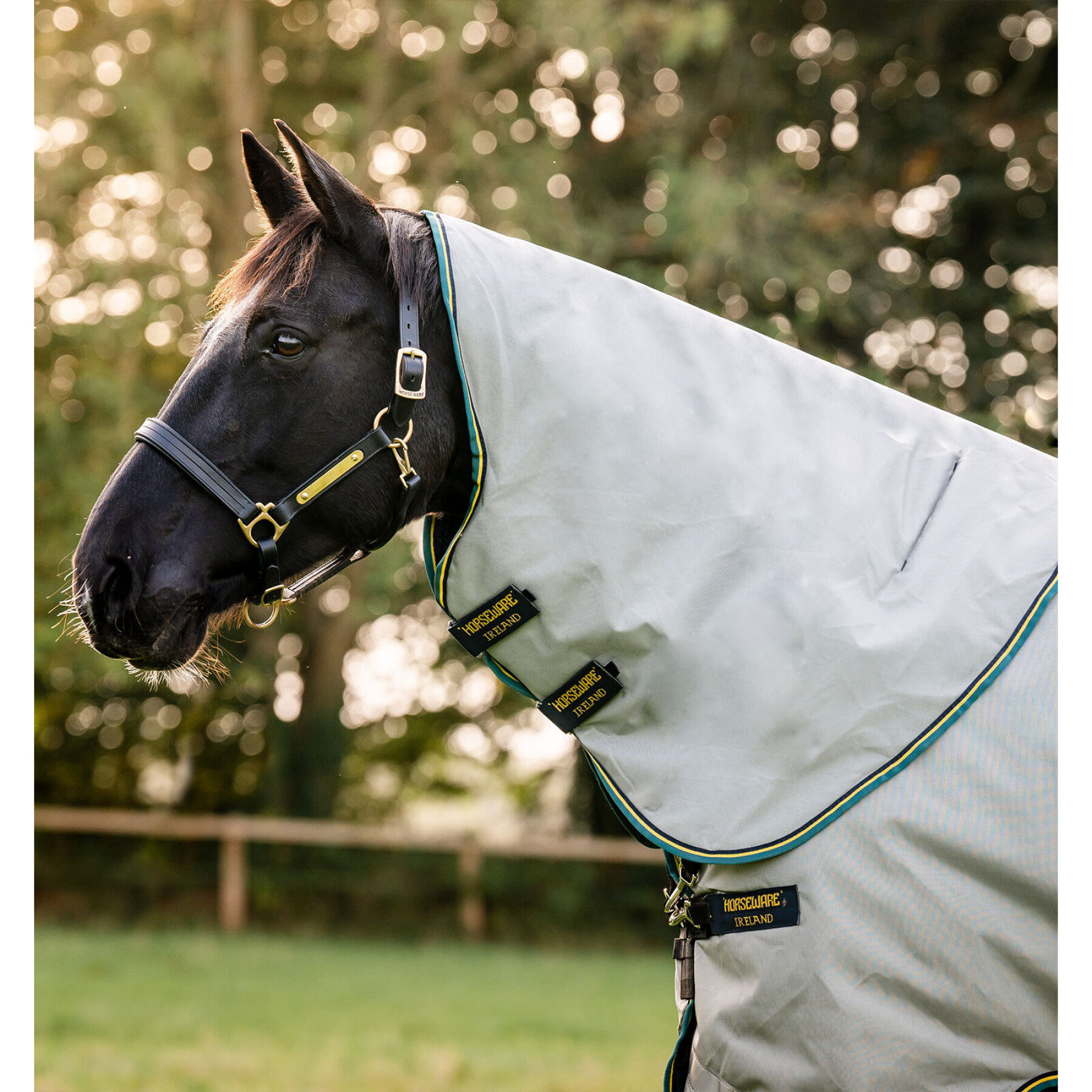 Protetor de pescoço para cavalos para cavalos Horseware Rambo Duo 100g