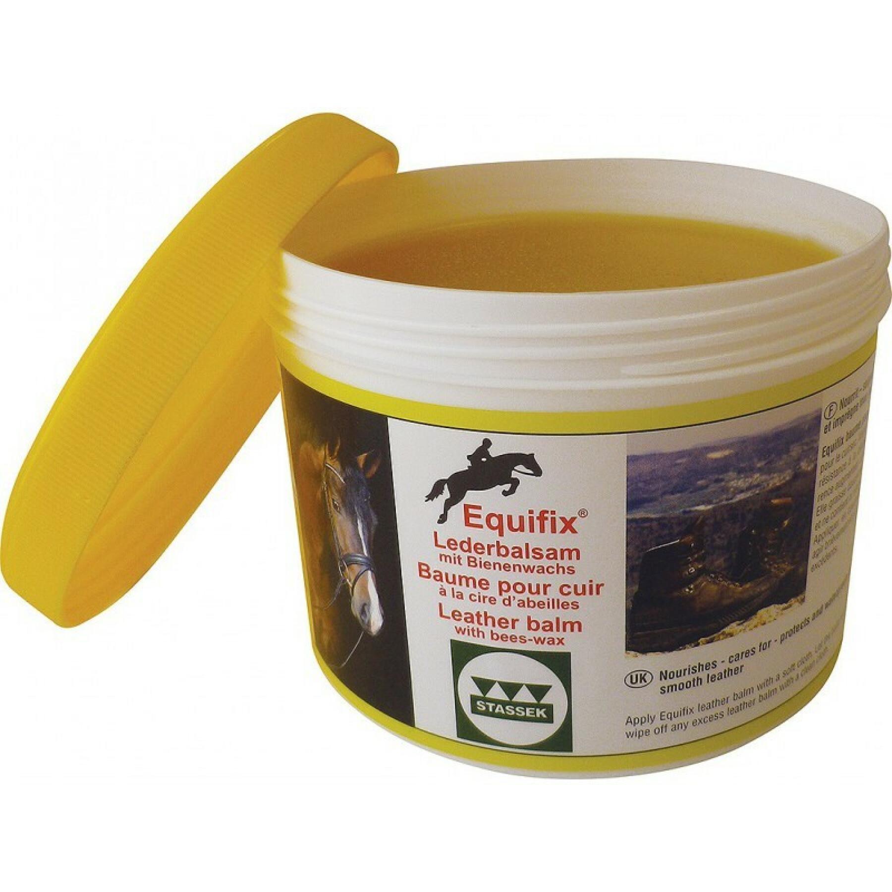 Creme de casco para cavalos Stassek Equifix 500 ml